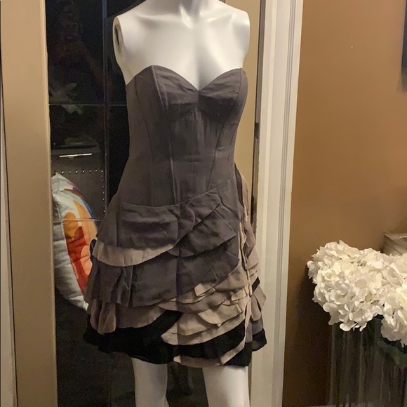 Gray and black dress - Picture 2 of 2